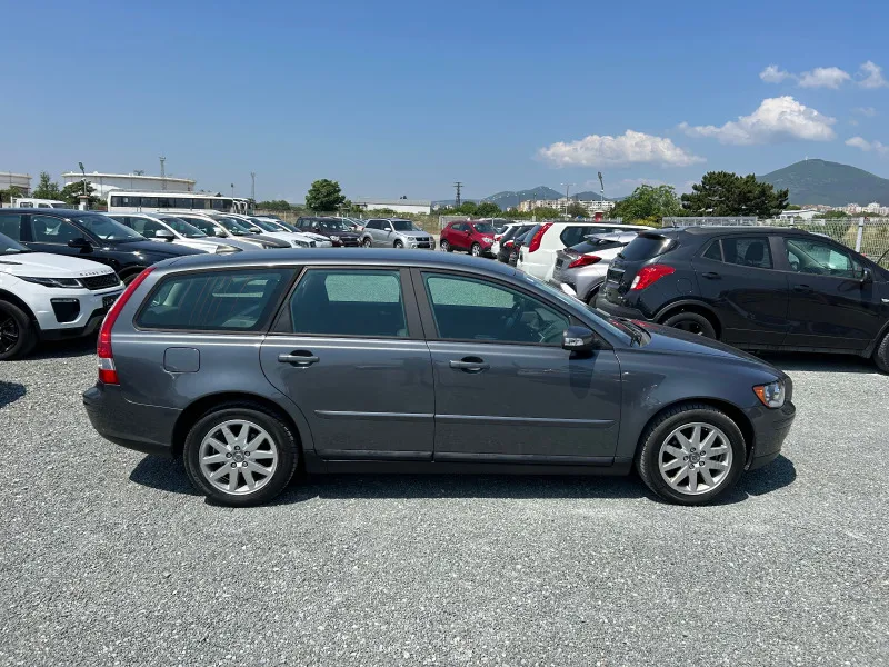 Volvo V50 (КАТО НОВА) Image 4